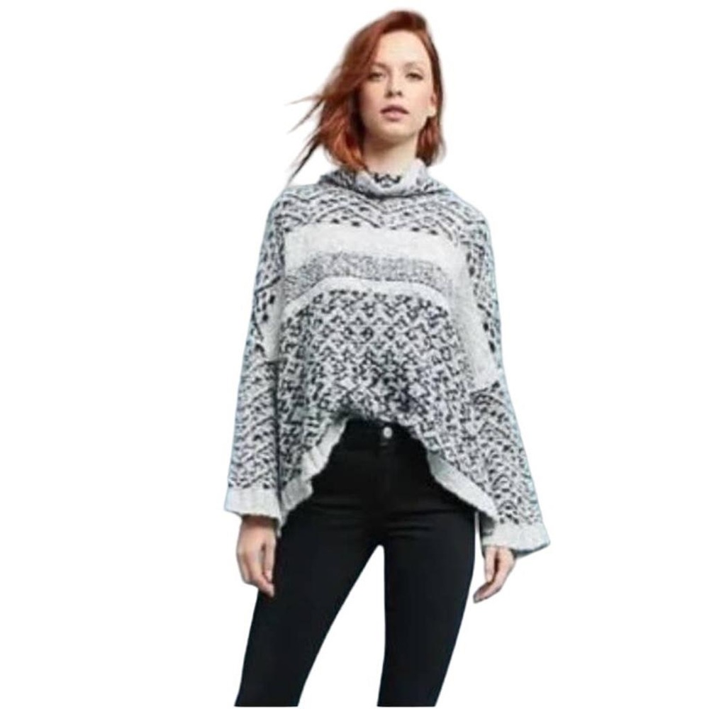 Anthropologie Moth Sweater Solita Oversized Turtleneck XS Black White EUC Boho